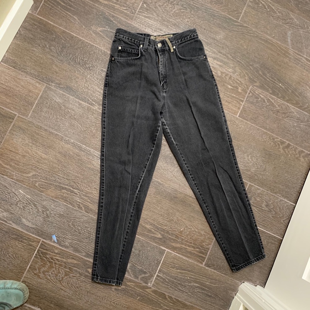 Levis 900 Series Black straight legged jeans - Picture 1 of 6